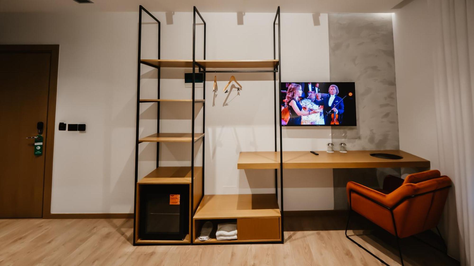 Baz'Hur Boutique Hotel Kukes Екстер'єр фото
