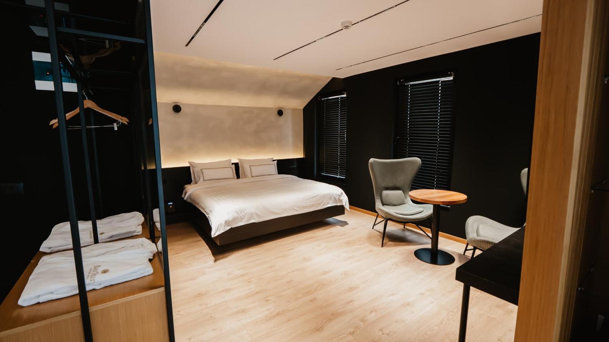 Baz'Hur Boutique Hotel Kukes Екстер'єр фото